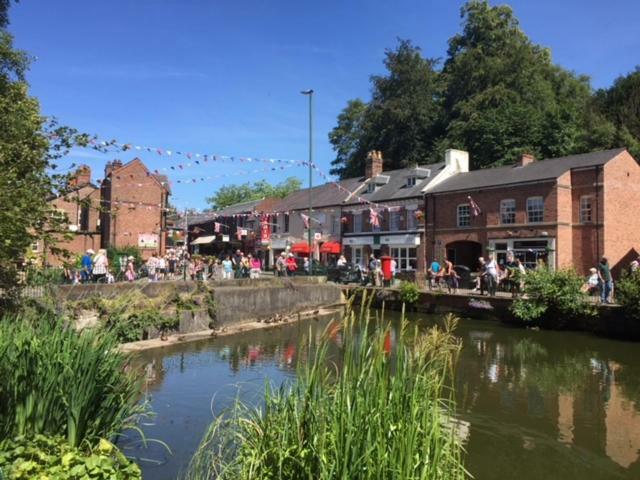 Lymm Boutique Rooms エクステリア 写真